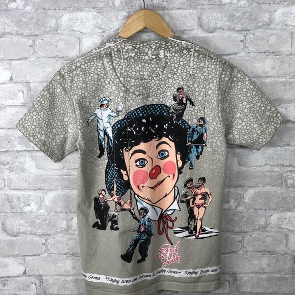 Ringling Bros and Barnum Bailey Circus Vtg Retro 80's T-Shirt XS All Over Print - Picture 3 of 12